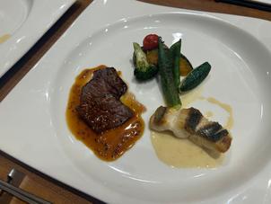 フェア試食時の写真。お肉もお魚もとっても美味しかったです！