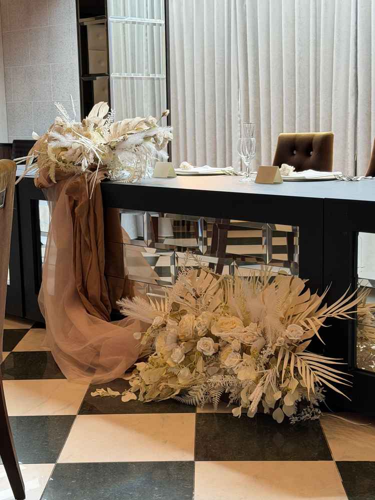 参考に飾られていた装花が素敵で参考になりました？