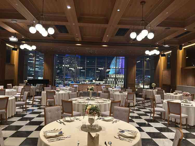 披露宴会場　クラブ