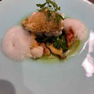 試食で出してくださった鯛の鱗焼きが、初めて食べる食感で美味しかったです