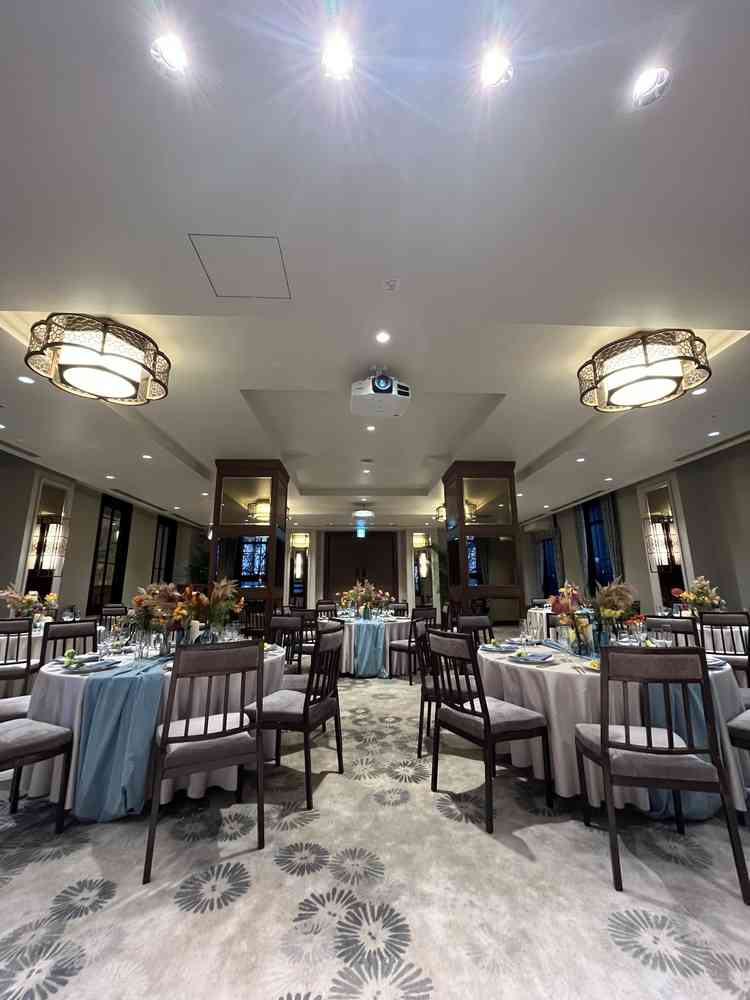 披露宴会場の雰囲気がとても好みだった。