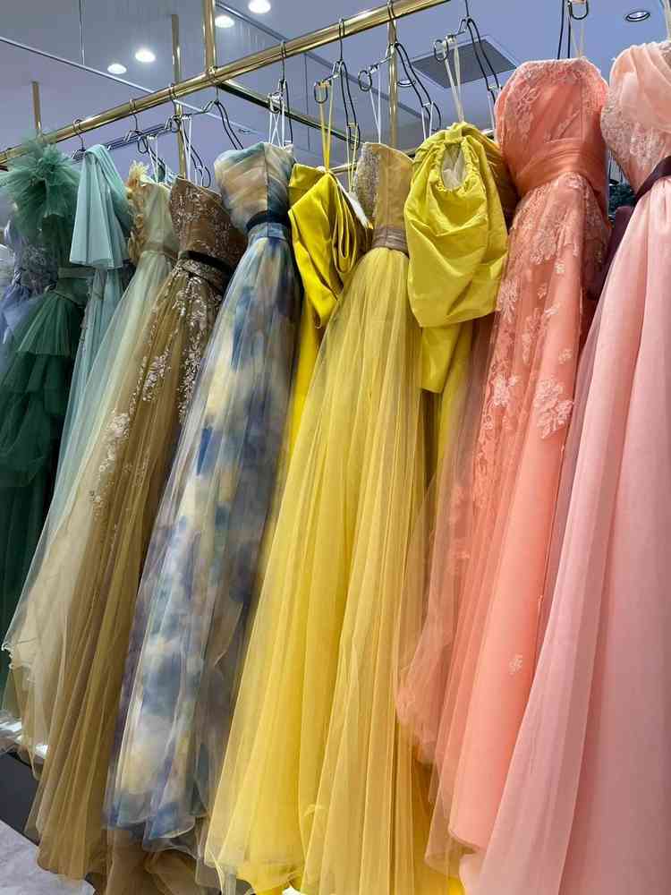 式場に併設されたドレス。同じ場所にあるため一貫して準備ができる。