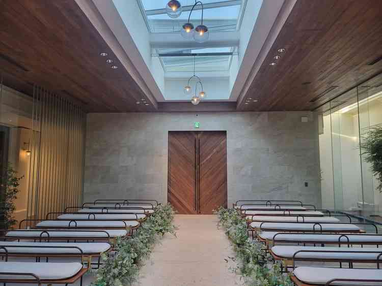 チャペルは開放感があり、リラックスできる空間でした!