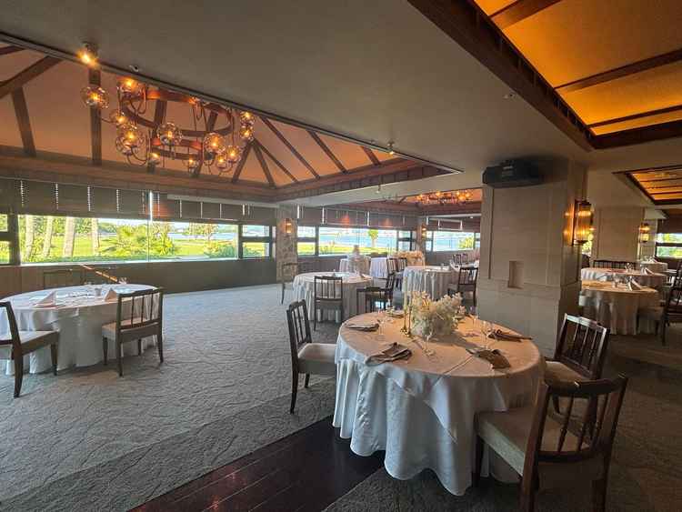 披露宴会場②柱が少し気になりました