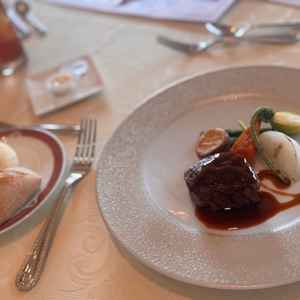 試食は和食、洋食と食べ比べできるところが良かった。両方インパクトがあり美味しかった。