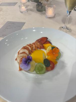 料理が大変美味しかった。見た目の彩りがとても綺麗で、ゲストへ満足感の高い料理を食べてもらえると思った