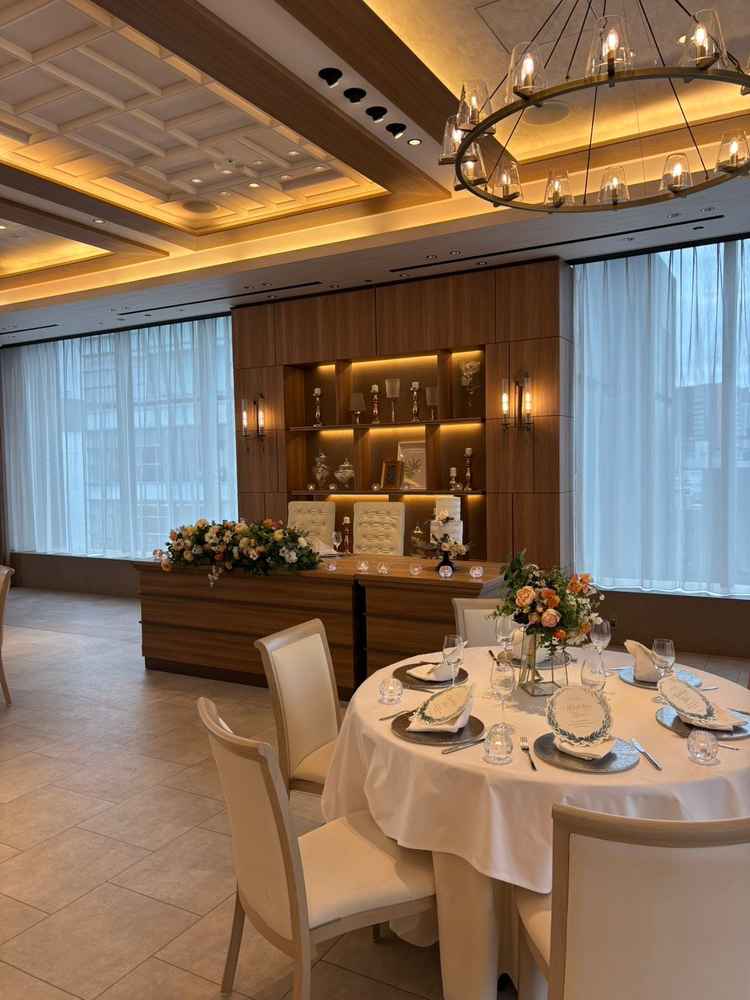 ゲストとの距離感も近くアットホームな式が出来そうだと思った。