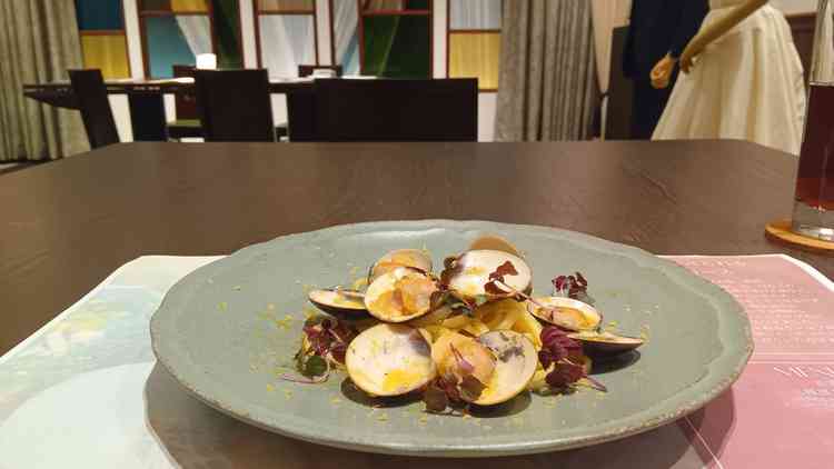 試食の三重はまぐりのパスタ。地元の食材が味わえます。