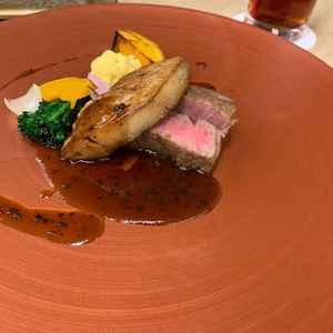 とても柔らかく、料理の説明もよくしてくれた