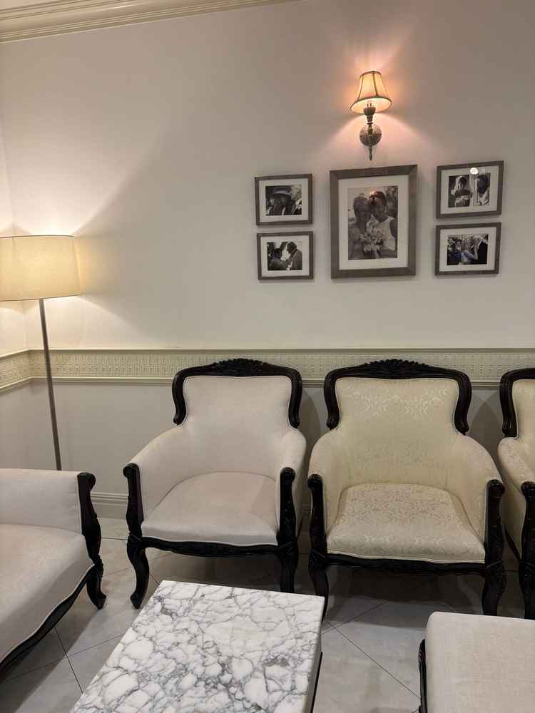 親族控え室、広く、貸切っていうのもあり装飾の自由さなど魅力的やった。