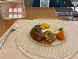 お肉は柔らかく、味付けもしっかりされていて美味しかった。