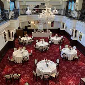 披露宴会場を上から見た景色。