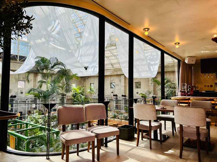 レストラン会場