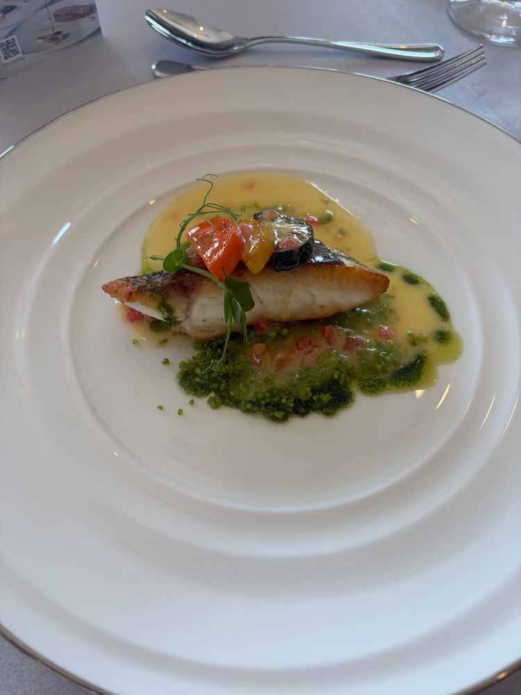 料理はどれも美味しかった。お魚料理がぷりぷりで、特に美味しかった。
