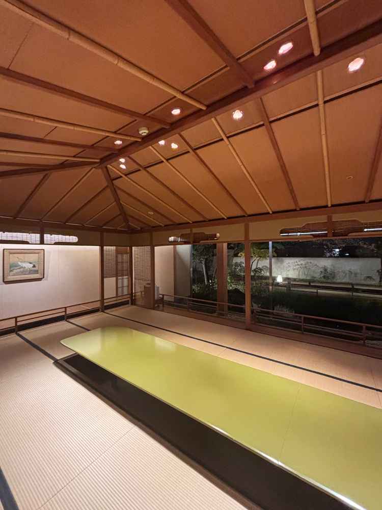 式を行うお部屋は想像より広く感じました！