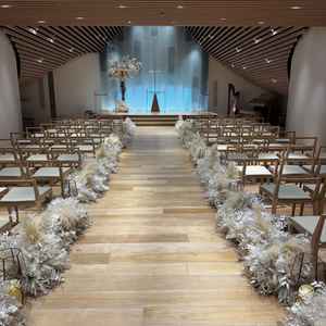 チャペルが明るく厳かで、都会の中とは思えない特別感がありました。