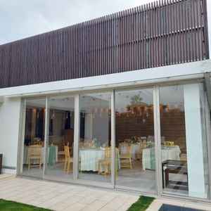 披露宴会場の外観です。一棟貸なので自由に使えます。