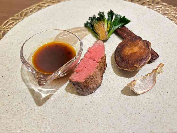 試食のメイン料理