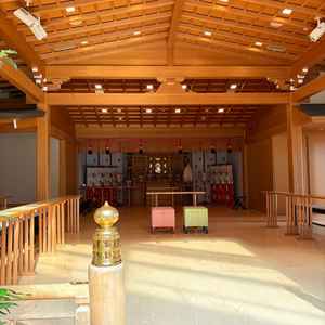 わがまま言って見させてもらった会場！和装にもピッタリ！和式だと友人の参列が難しいけど、ここなら可能！