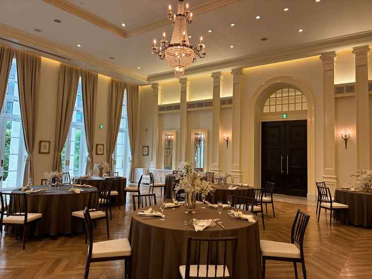 広々とした式場素敵でした。