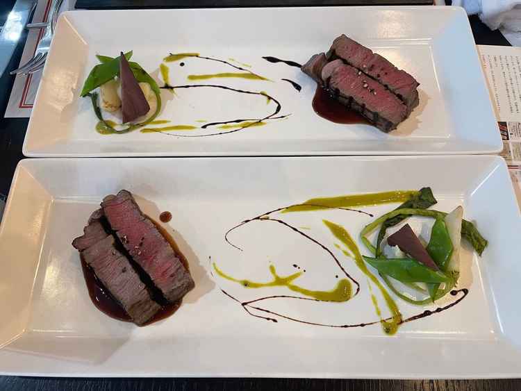 料理　和洋折衷　ステーキ