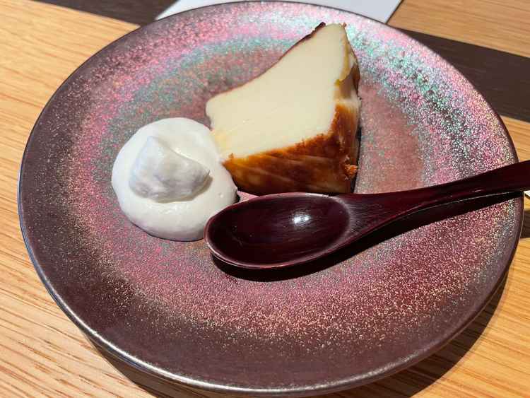 バスクチーズケーキ