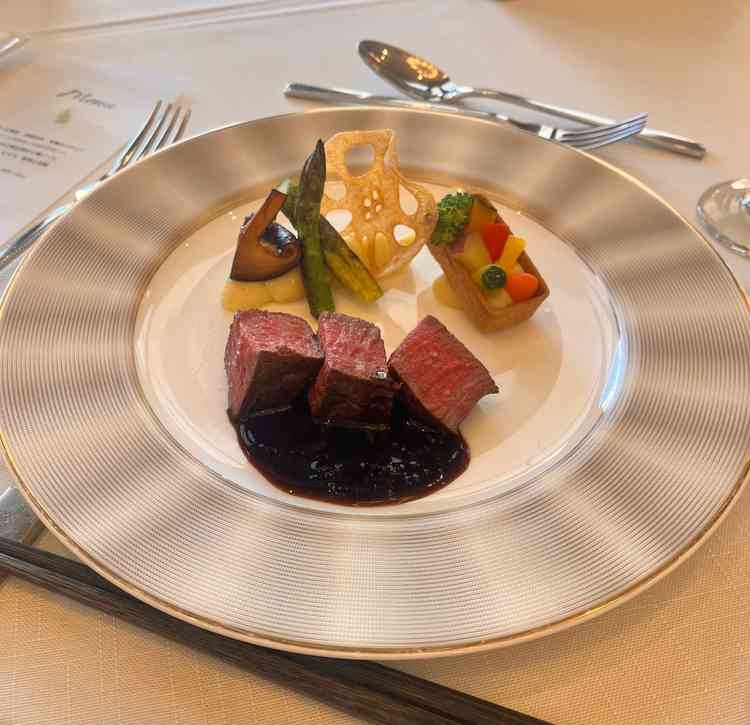 試食の牛フィレ肉