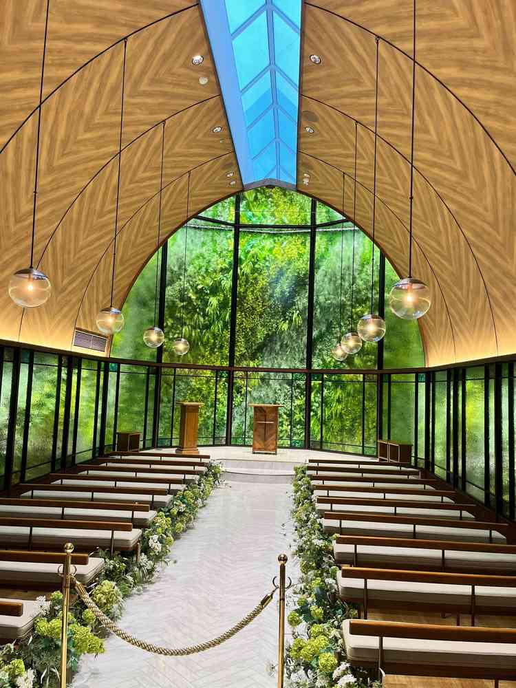 チャペルが洗練されています