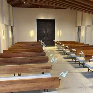 前から見たチャペルの写真