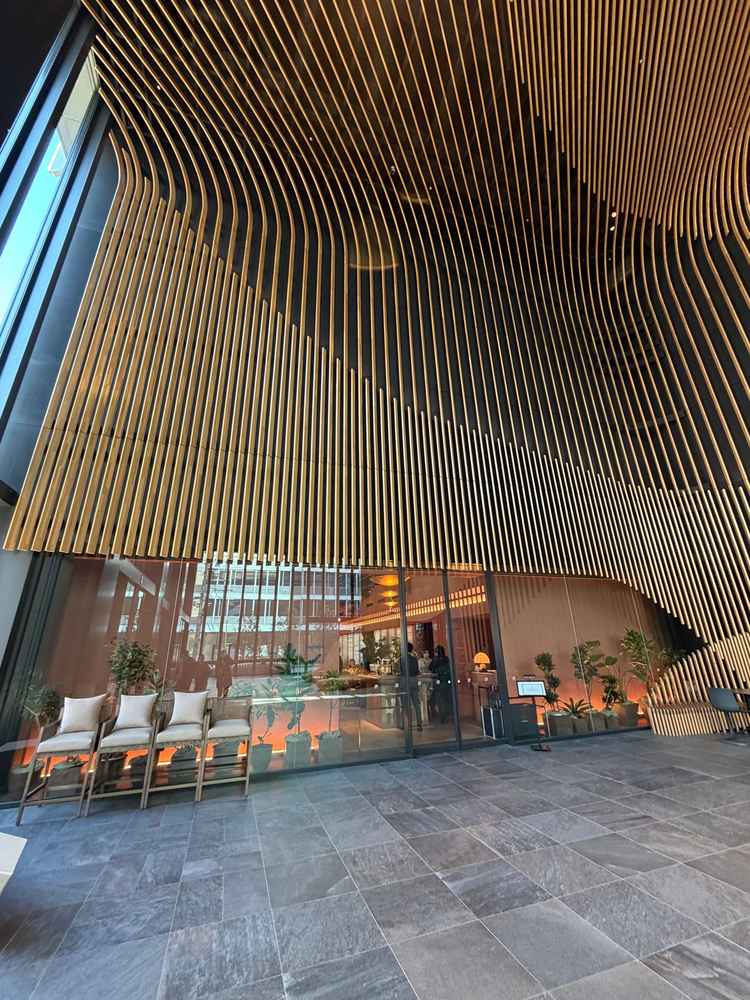 外観からの様子