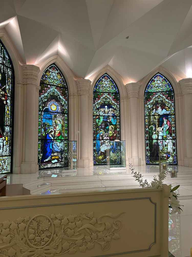 ステンドグラスが綺麗でした