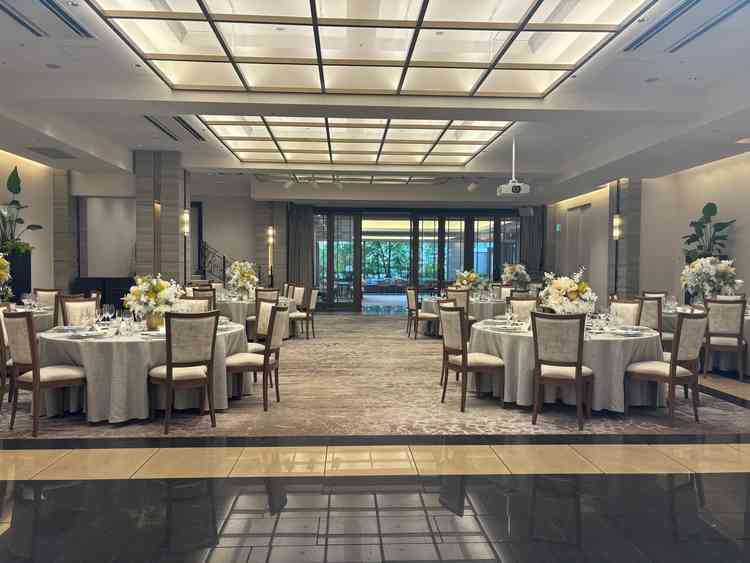 披露宴会場のヴェネチアグランデ邸(新郎新婦からみた景色)