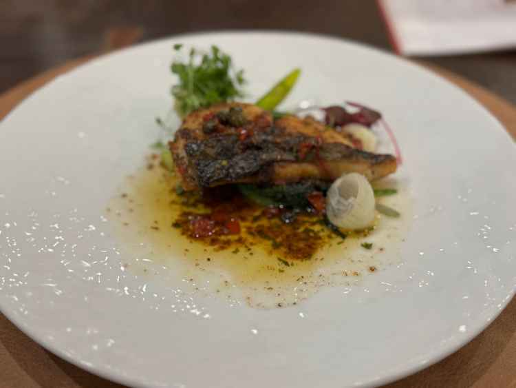 試食のお魚料理