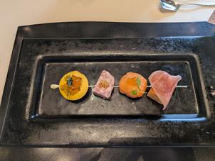 オードブルは彩り豊かで一つ一つ味も美味しくて楽しめました。