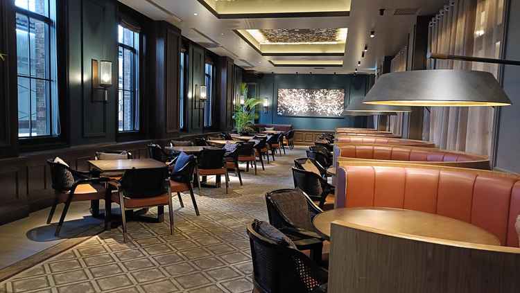 待合室。おむすびが出るのが面白いと思った。