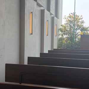 木目調で、落ち着いた雰囲気でした。