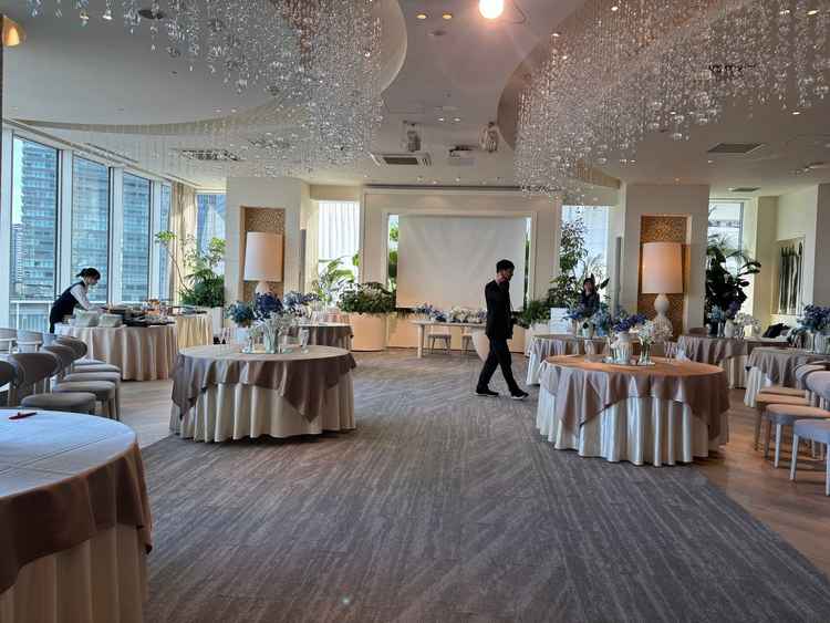 窓が前面にあって海も見え、開放感がありました