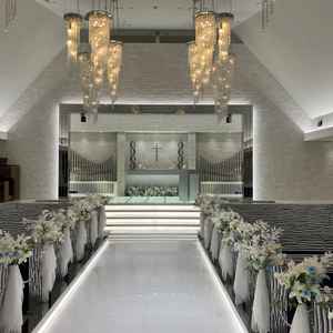 広々としていて、とても神聖的な雰囲気のあるチャペル。