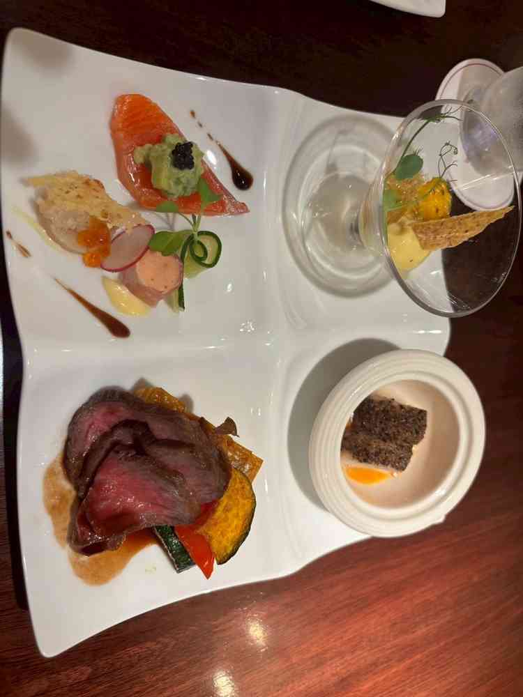 試食の料理