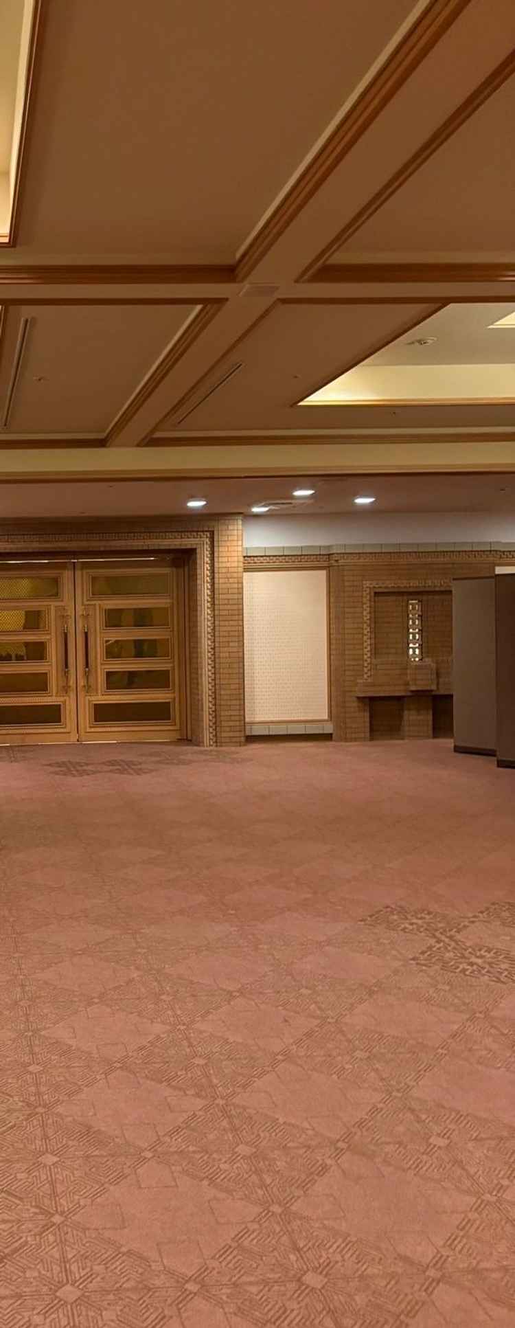 式場の入口です。とても広間が広く、混み合わずに良いなと思いました。