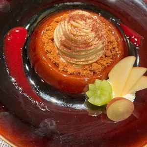 旬のものを取り入れ、秋を感じるモンブラン。