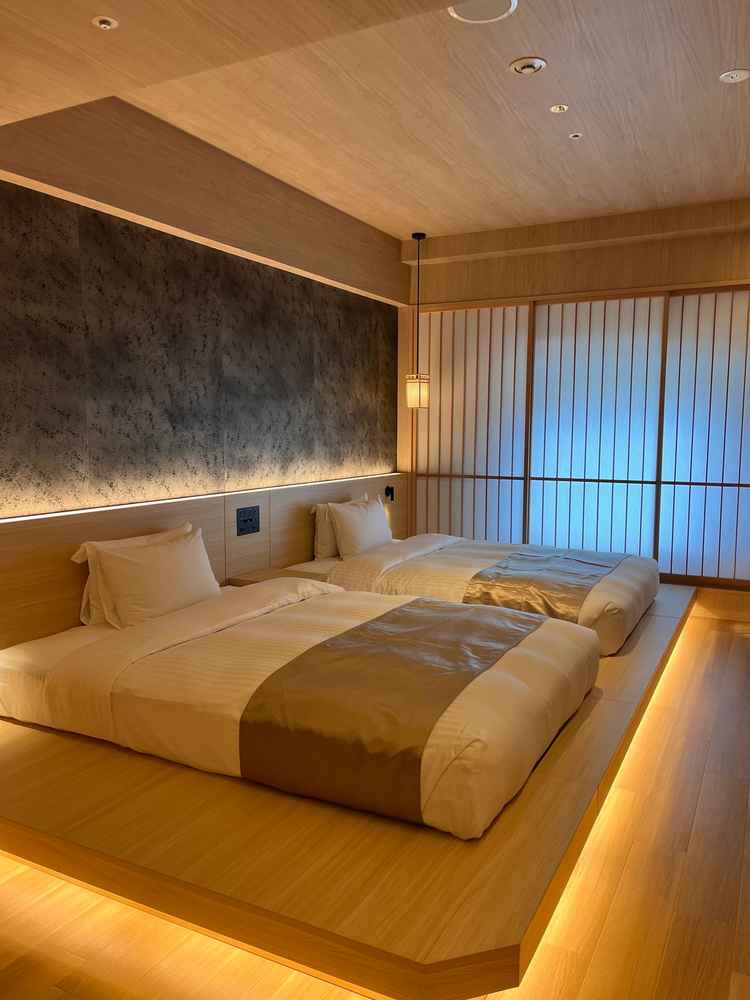 お部屋は広く、綺麗で結婚式後は心身ともにリラックスできること間違いなし！