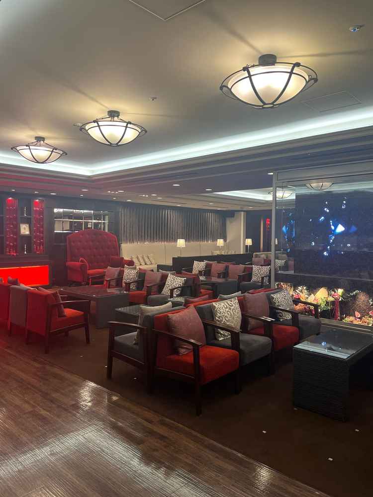 挙式後〜披露宴前の待合室