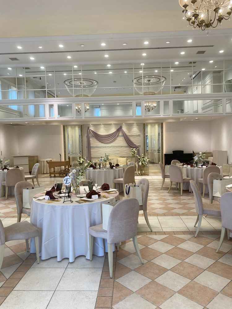 白基調で高級感がある。