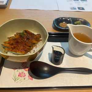 試食の写真。名古屋名物もあった。