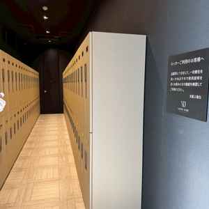 クロークの横にゲスト用のロッカーがあります。