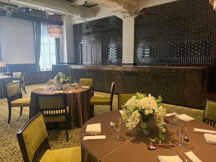 各会場にキッチンがあり、温かい料理が提供される