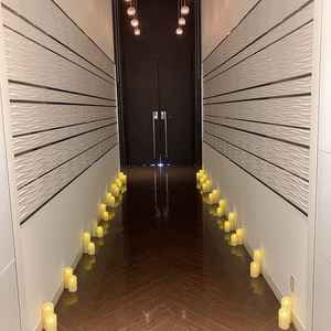 チャペルまでの道もこだわりあり