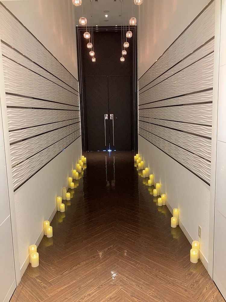 チャペルまでの道もこだわりあり