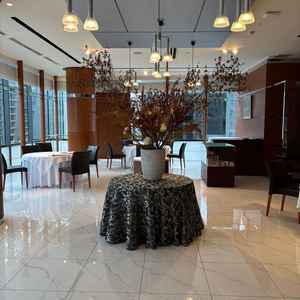 挙式会場になるスペースです！窓が大きくてレストランウエディングとは思えないくらい広く感じました